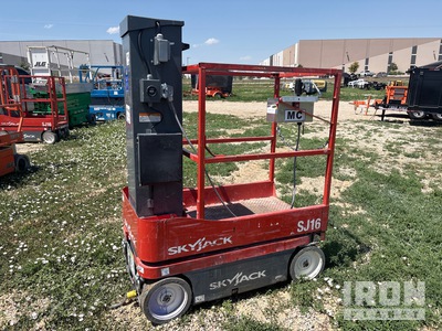 2018 (unverified) Skyjack SJ16 Vertical Mast Lift