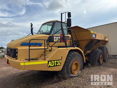 2006 Cat 740 Articulated Dump Truck