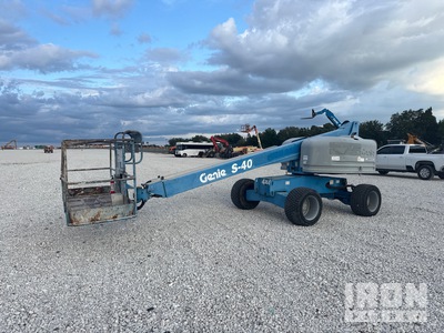 2015 Genie S-40 4WD Diesel Telescopic Boom Lift