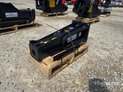 2026 Mustang HM152 Hydraulic Breaker (Unused)