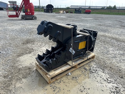 2026 Mustang RH05 Pulvérisateur hydraulique (Unused)