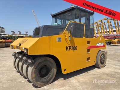 2010 KOTAI KP306 11 Wheel Pneumatic Roller