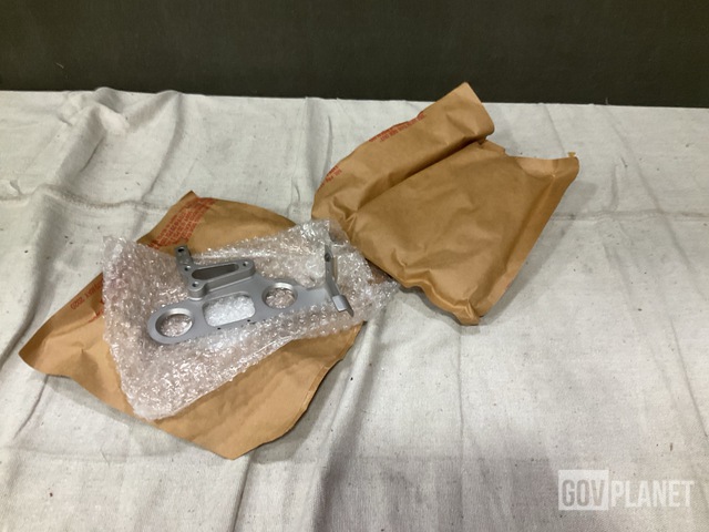 (14) Sikorsky 06100-08004-047 Electrical Clips