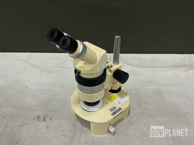 Wild Heerbrugg M7A Microscope