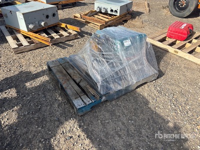 Quantity of (5) Makita Drills