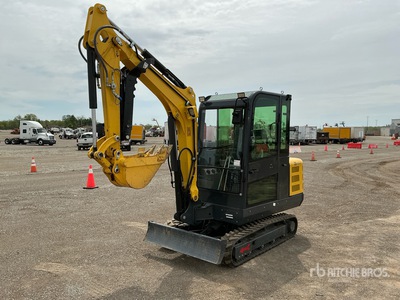 2025 ForceDrive FD38 Mini Excavator (Unused)