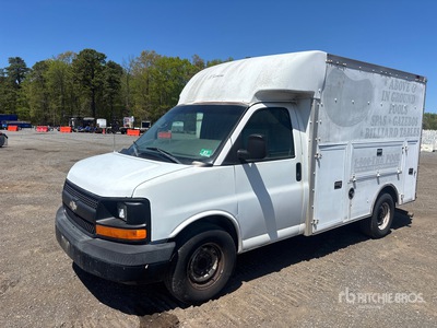 2004 Chevrolet Express 3500 4x2 Camion utilitaire