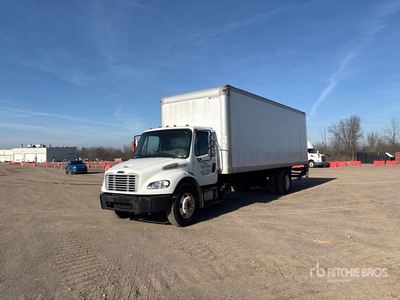 2015 Freightliner M2106 4x2 Moving Van Truck