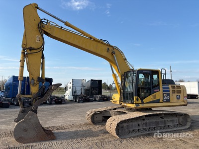 2014 Komatsu PC240LC-10 Tracked Excavator