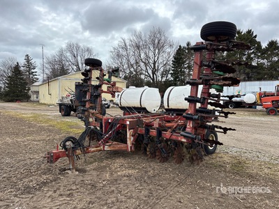 1996 Til Tech Q468 Fertilizer Applicator