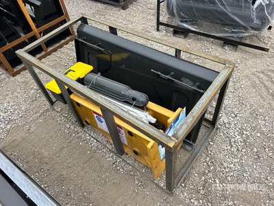 2026 AGT SSHH680 Brise-roche pour chargeuse à différentiel (Unused)