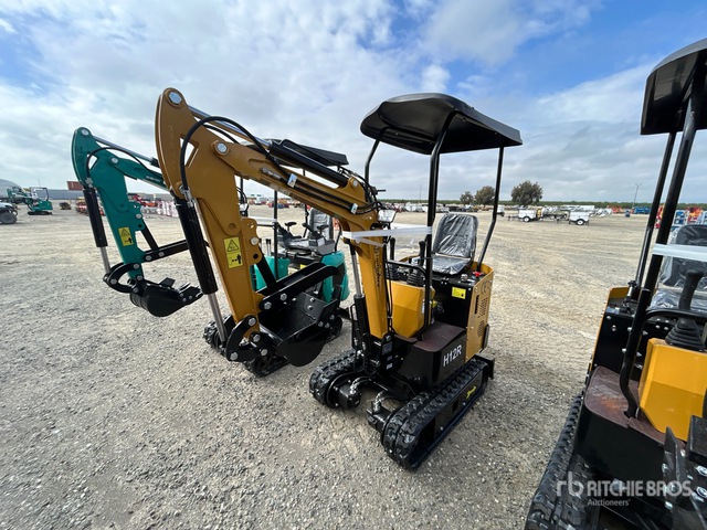 2026 CFG H12R Mini Excavator (Unused)