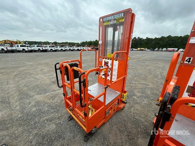 2015 Ballymore PS-140H Vertical Mast Lift