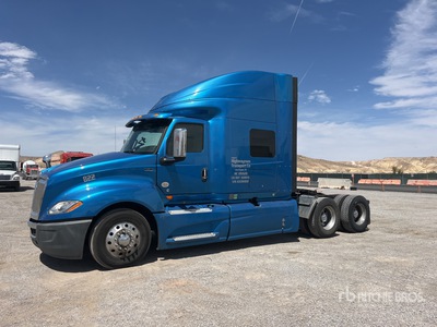 2019 International LT625 6x2 Cabeza Tractora Cabina Dormitorio