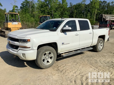 2017 Chevrolet Silverado 1500 LT Z71 4x4 Crew Cab Pickup