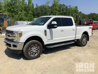 2018 Ford F-250 Lariat 4x4 Crew Cab Pick Up