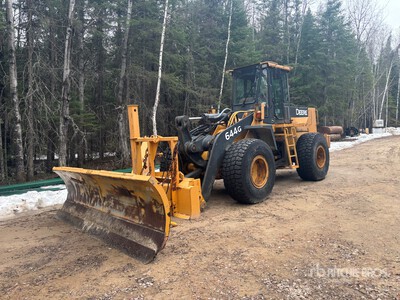 1994 John Deere 644G جرافة