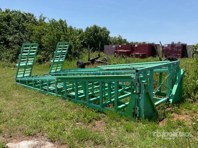 2010 Wastequip Green Rolloff Ramp その他 - 店舗 & 倉庫