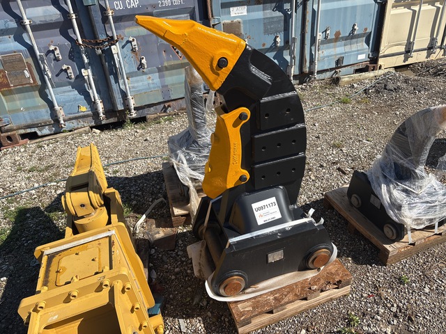 CJE CJ80 Q/C Excavator Ripper - Fits Cat 320 (Unused)