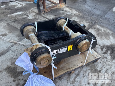 CJE Double Locking Hydraulic Quick Coupler - Fits Volvo EC300 (Unused)