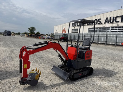 2026 TP13 を見 Mini Excavator (Unused)