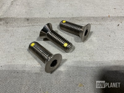 (24) Flat Head Cap Screws