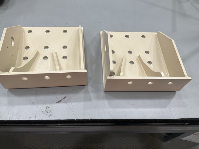 (100) Oshkosh 3833678 Vehicular Components Brackets