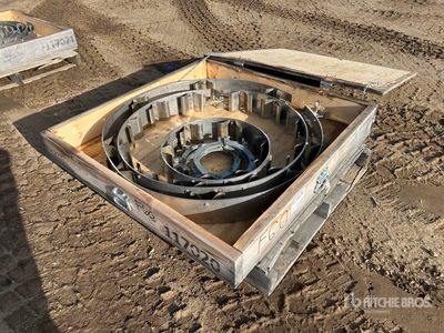 Quantity of (5) Pipeline Clamps