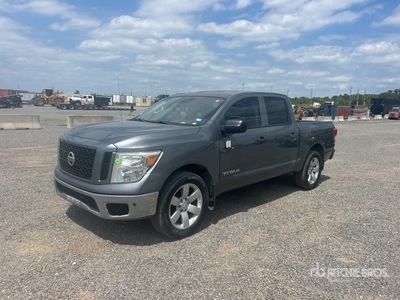 2017 Nissan Titan 4x2 Crew Cab Ute
