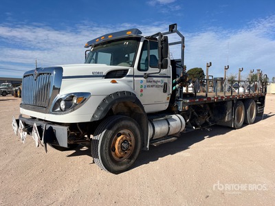 2013 International 7600 6x4 Flatbed Truck