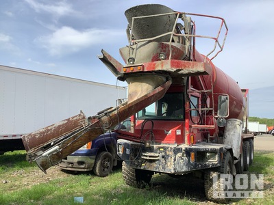 2013 Phoenix 8x6 Front Discharge Mixer Truck
