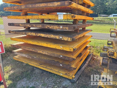 Quantity of (7) 8 ft x 8 ft 4 in TSS MH Doghouse End Panel w/Nip