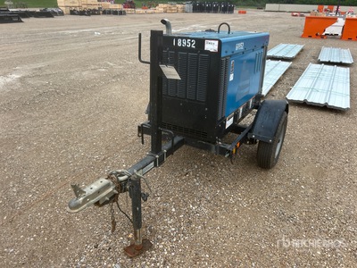 2021 Miller Big Blue 400 Pro 400 A Mobile Multi-Process Soldadora motorizada