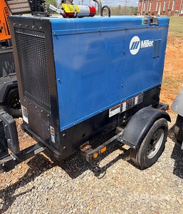 2021 Miller Big Blue 500PRO Saldatrice a motore