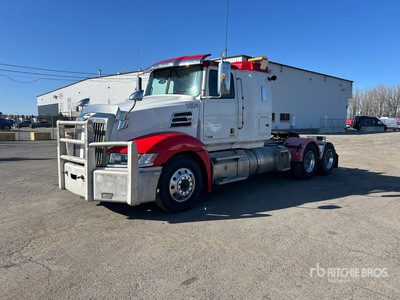 2018 Western Star 5700XE 6x4 T/A Sleeper Truck Tractor