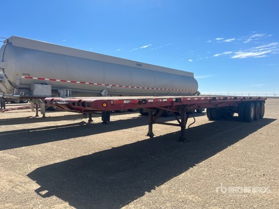 1982 Lufkin 45 ft Tri/A Flatbed Trailer