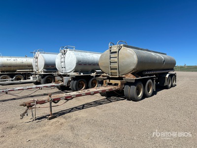 1977 Beal Quad/A Pup Tanker Trailer