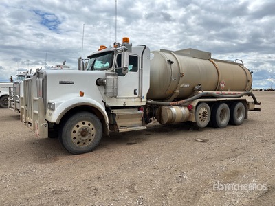 2014 Kenworth W900 8x4 Tanker Truck