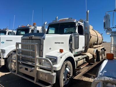 2008 Western Star 4900 8x4 Tanker Truck (Glider Kit)