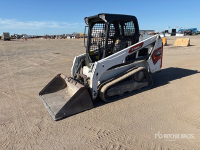 2022 Bobcat T450 Compact Track Loader