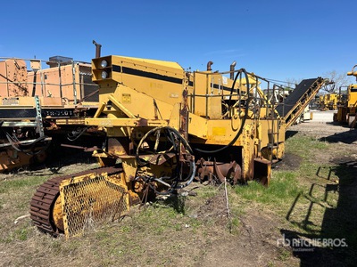 CMI TR-225 Tracked Trimmer (Inoperable)