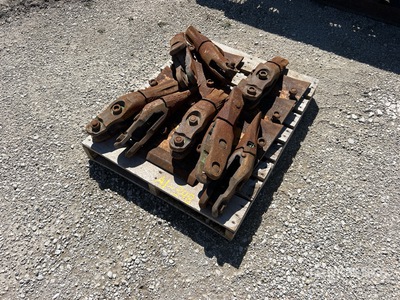 Wheel Loader Bucket Teeth - Fits John Deere 644K