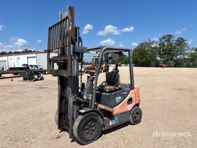 Doosan D25 S-5 4600 lb Pneumatic Tire Forklift (Inoperable)