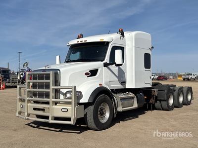 2022 Peterbilt 567 8x6 Tri/A Sleeper Truck Tractor