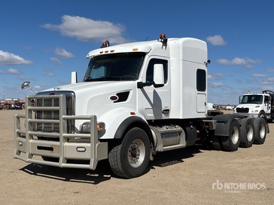 2022 Peterbilt 567 8x6 4-Achs Sattelzugmaschine mit Schlafkabine