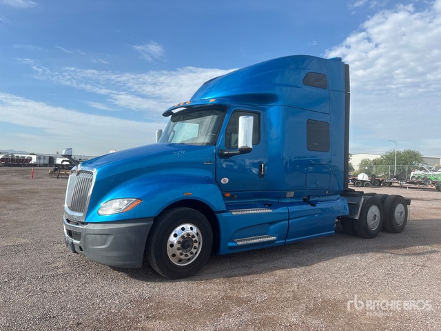 2021 International LT625 6x2 T/A Sleeper Truck Tractor