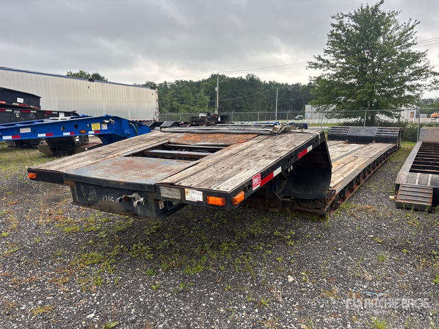 1995 Talbert TDW-35-HRG-T1 35 ton T/A Removable Gooseneck Lowboy Trailer