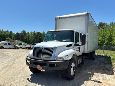2020 International MV607 4x2 Van Truck