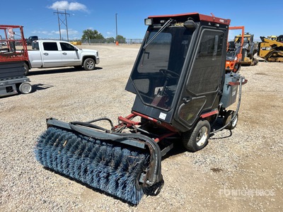 2001 Toro 325-D Power Broom (Inoperable)
