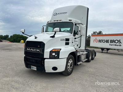 2022 Mack AN42T 6x4 Cabeza Tractora Cabina Corta